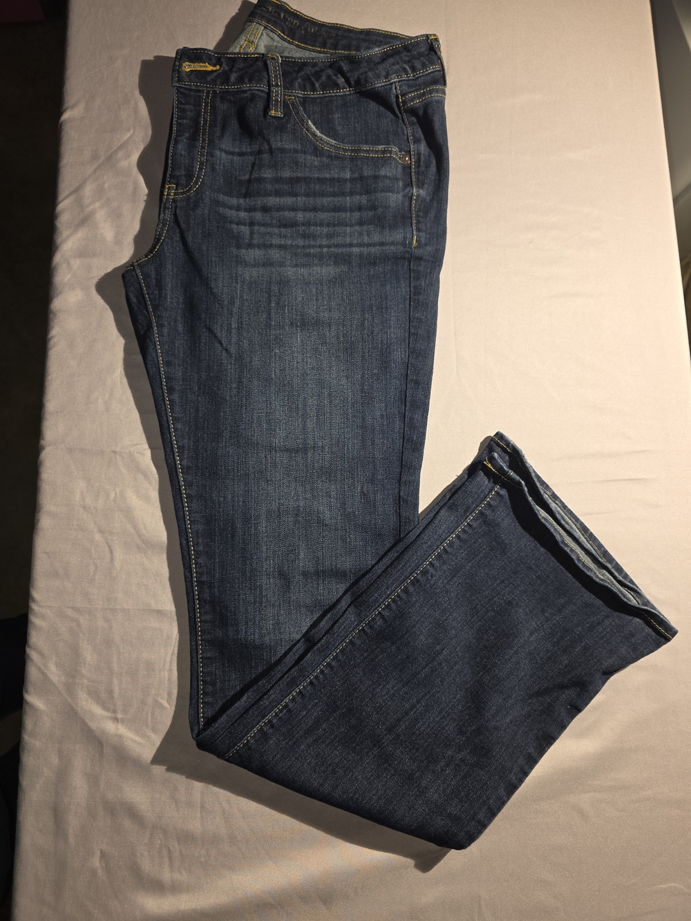 Simply Vera Vera Wang Women’s Boot Cut Jeans in Dark Blue 31" Inseam
